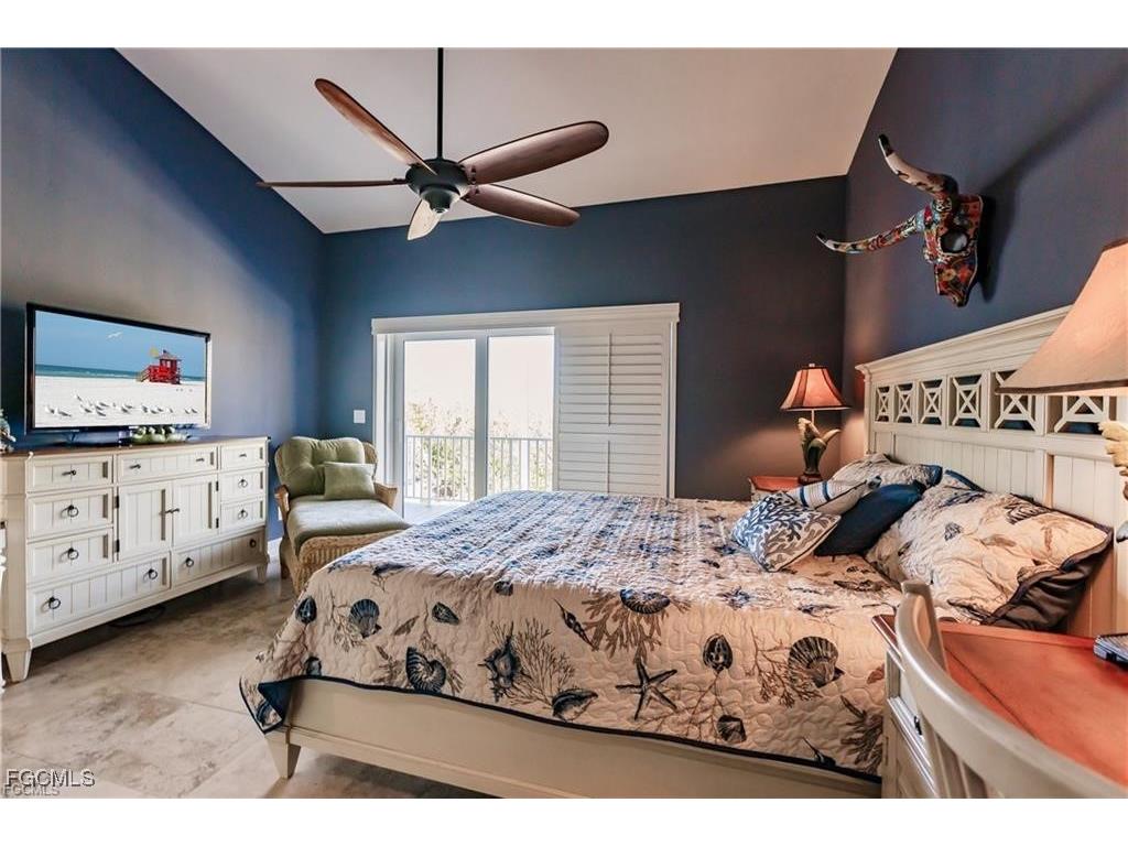 12122 Siesta Drive Fort Myers Beach FL 33931 2025020188 image20