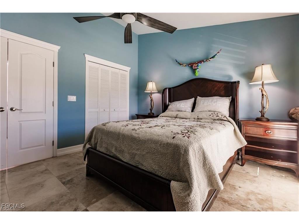 12122 Siesta Drive Fort Myers Beach FL 33931 2025020188 image26