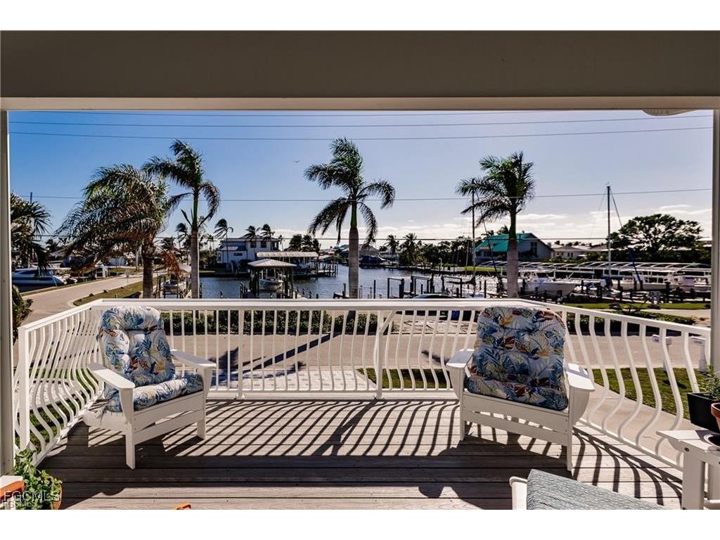 12122 Siesta Drive Fort Myers Beach FL 33931 2025020188 image5
