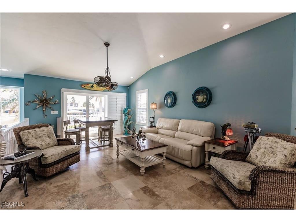 12122 Siesta Drive Fort Myers Beach FL 33931 2025020188 image6