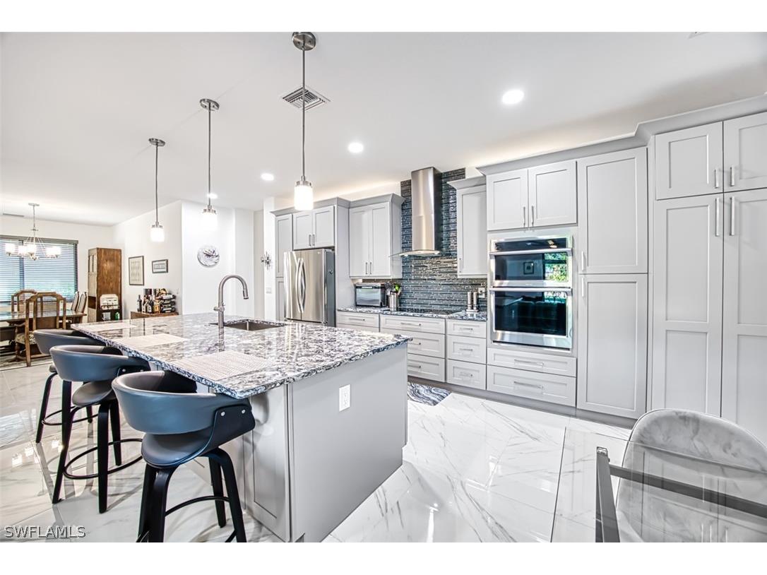 12123 Country Day Circle Fort Myers FL 33913 224047068 image1