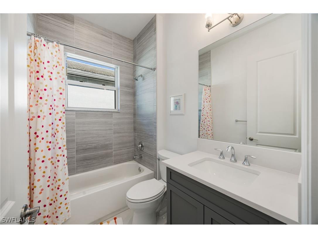 12128 Eucalyptus Way Naples FL 34120 226006266 image23