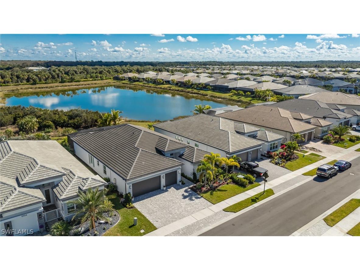 12128 Eucalyptus Way Naples FL 34120 226006266 image3