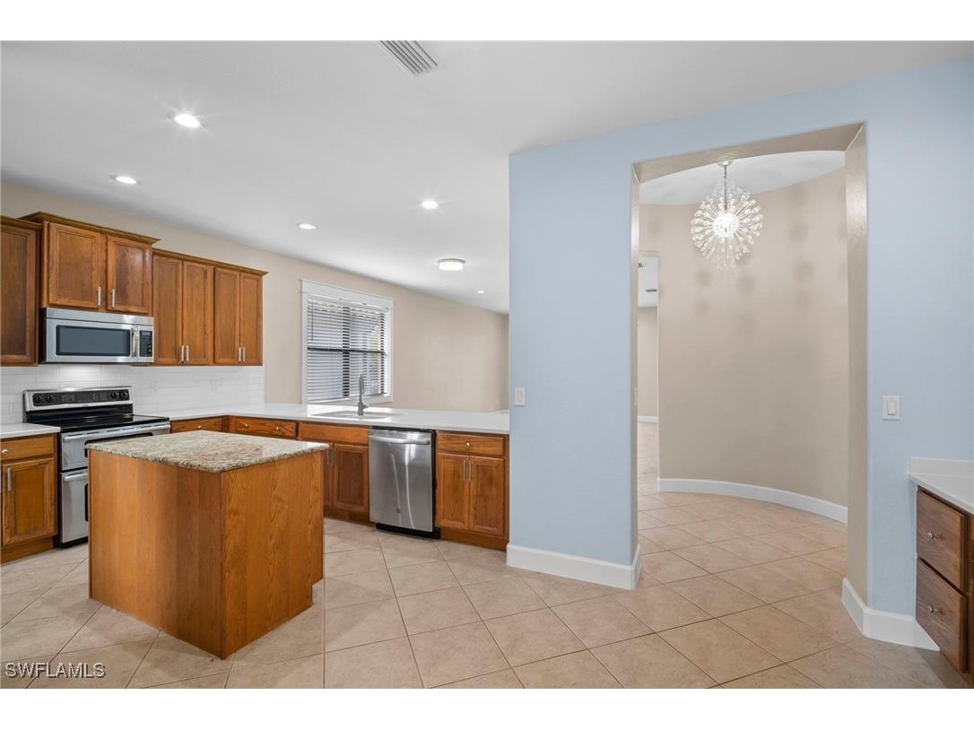 12129 Country Day Circle Fort Myers FL 33913 225082306 image8