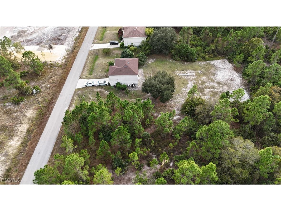 1213 Maple Avenue N Lehigh Acres FL 33972 2025025011 image2