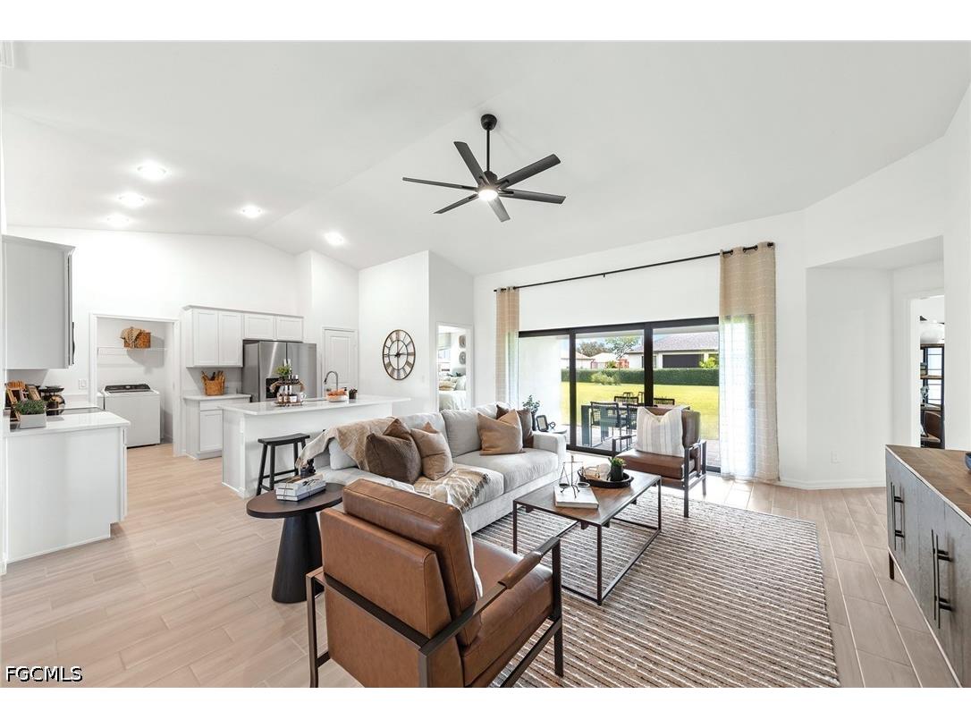 1213 NE 4th Place Cape Coral FL 33909 2026021097 image3