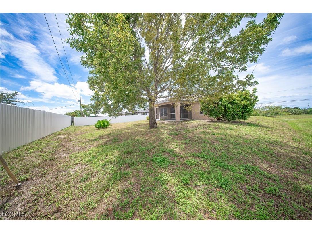 1213 NE 6th Avenue Cape Coral FL 33909 2025008844 image21