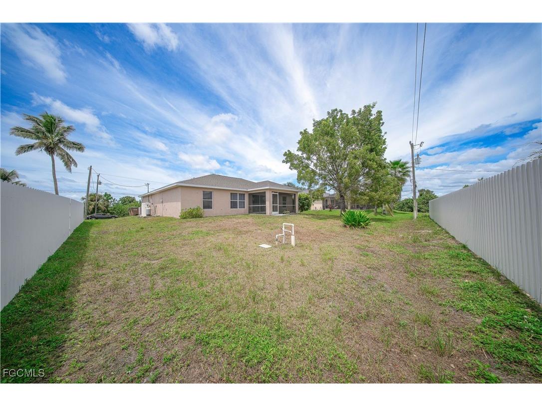 1213 NE 6th Avenue Cape Coral FL 33909 2025008844 image22
