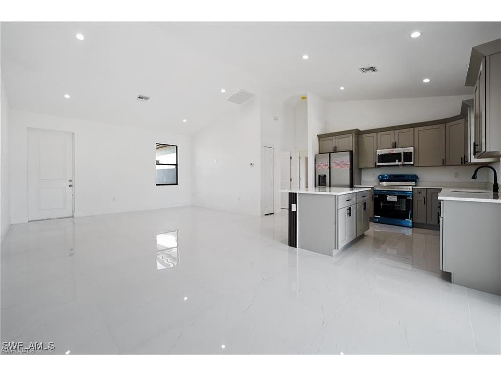 1213 NW 22nd Place Cape Coral FL 33993 225082849 image3