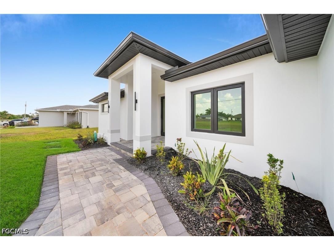 1213 NW 25th Place Cape Coral FL 33993 2026027362 image4
