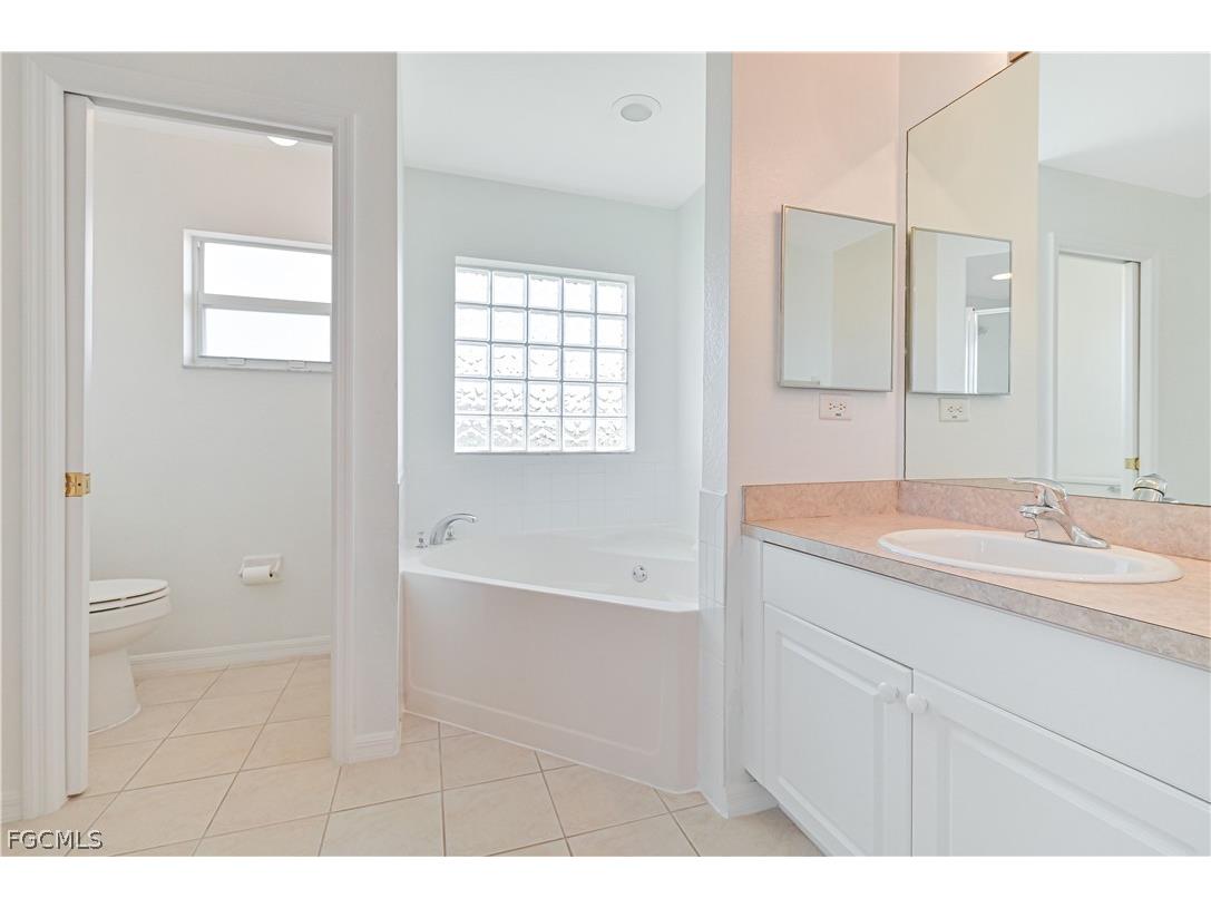 1213 SW 15th Terrace Cape Coral FL 33991 2026013084 image31