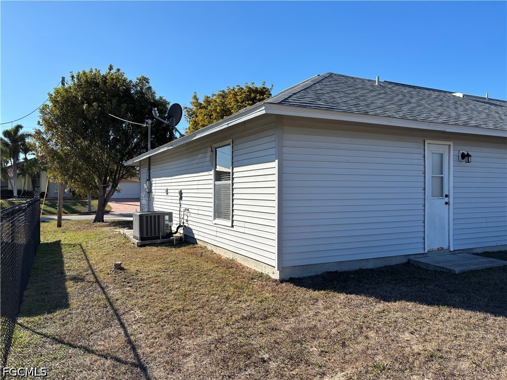 1213 SW 8th Place Cape Coral FL 33991 2026014441 image14