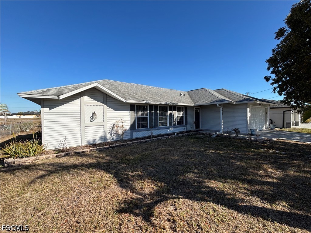 1213 SW 8th Place Cape Coral FL 33991 2026014441 image2