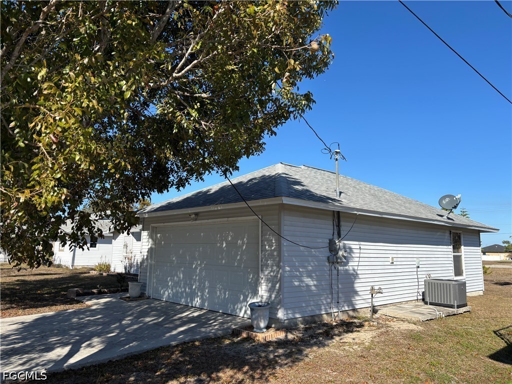 1213 SW 8th Place Cape Coral FL 33991 2026014441 image6