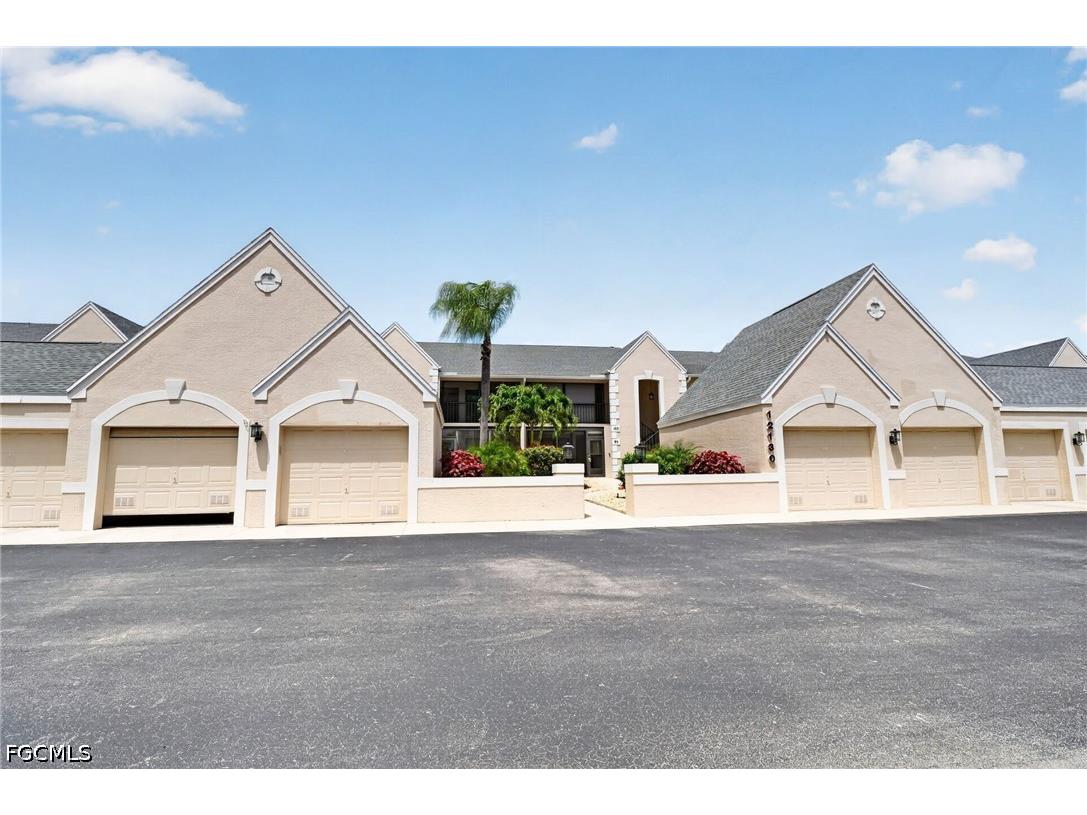 12130 Kelly Greens Boulevard #104 Fort Myers FL 33908 2026016664 image1