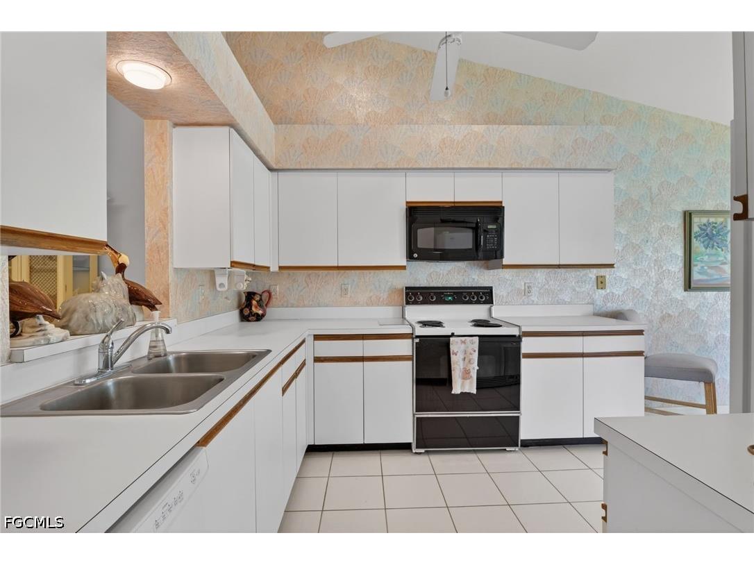 12130 Kelly Greens Boulevard #104 Fort Myers FL 33908 2026016664 image19