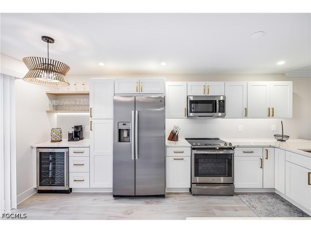 12130 Kelly Greens Boulevard #95 Fort Myers FL 33908 223067549 image5