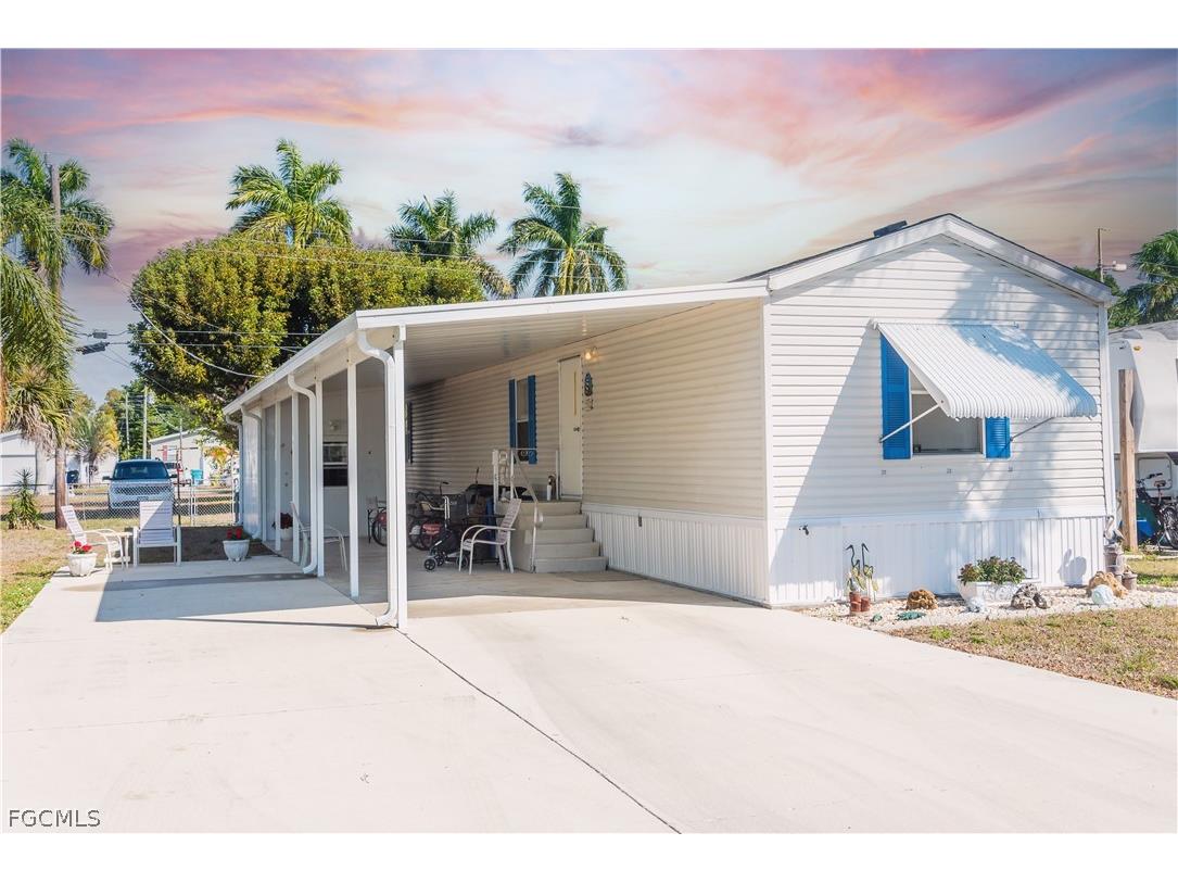 12130 Palm Drive Fort Myers FL 33908 2026009348 image2