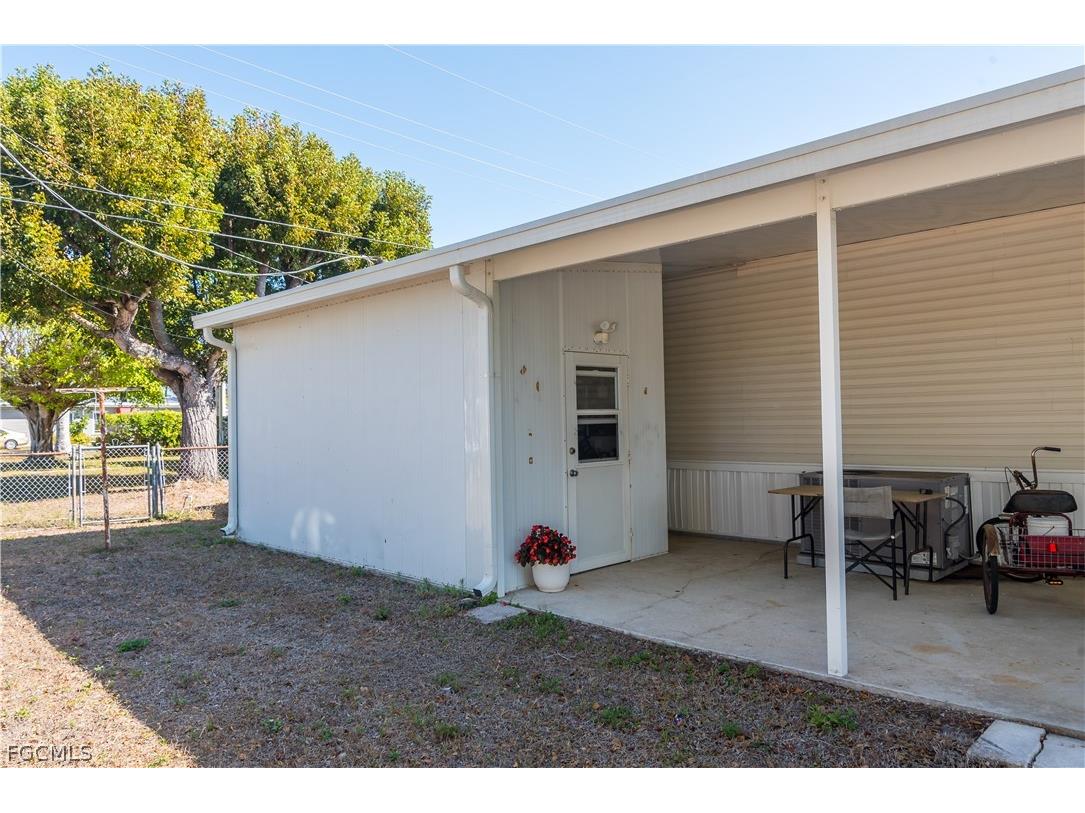 12130 Palm Drive Fort Myers FL 33908 2026009348 image5
