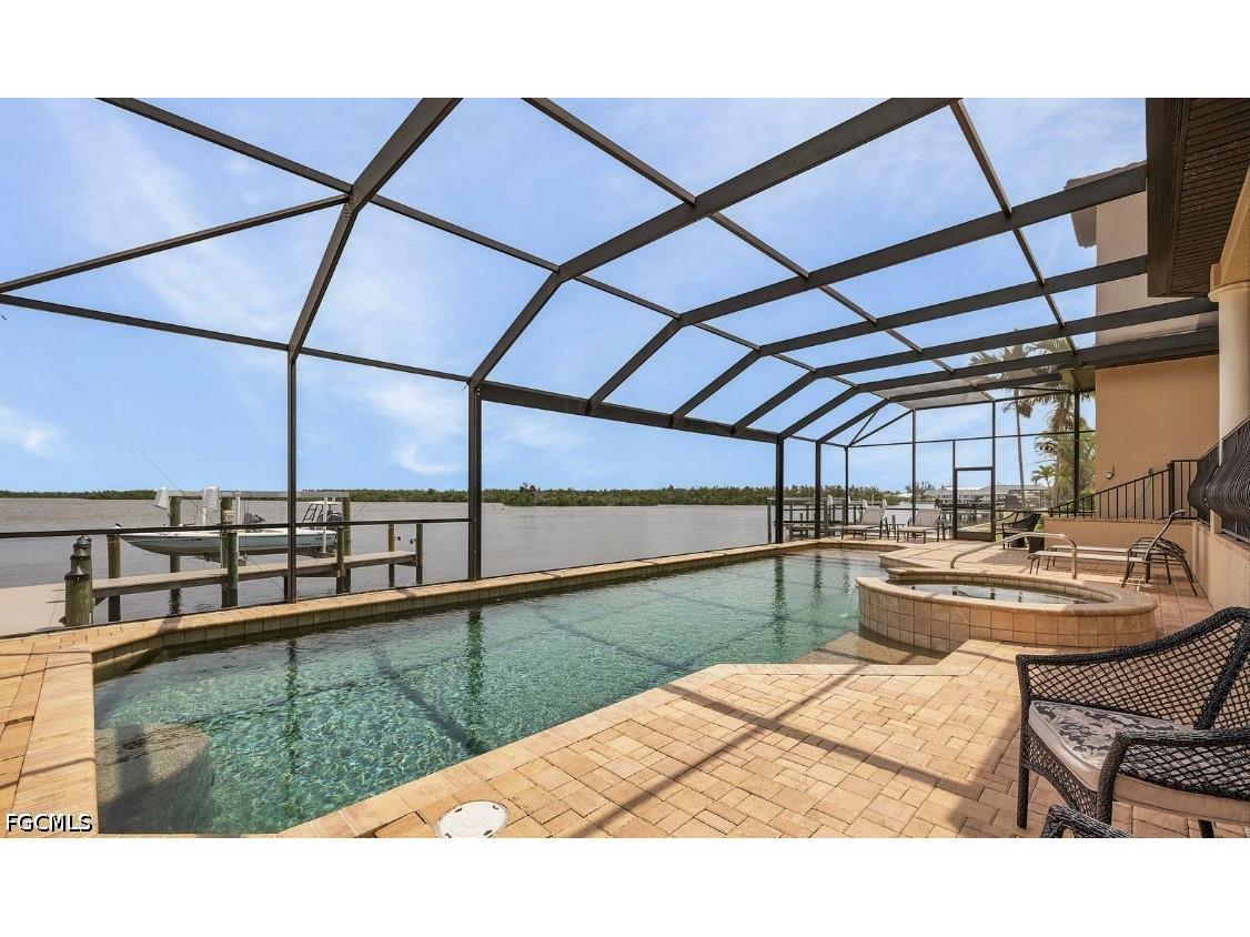 12130 Shoreview Drive Matlacha FL 33993 2026021644 image10