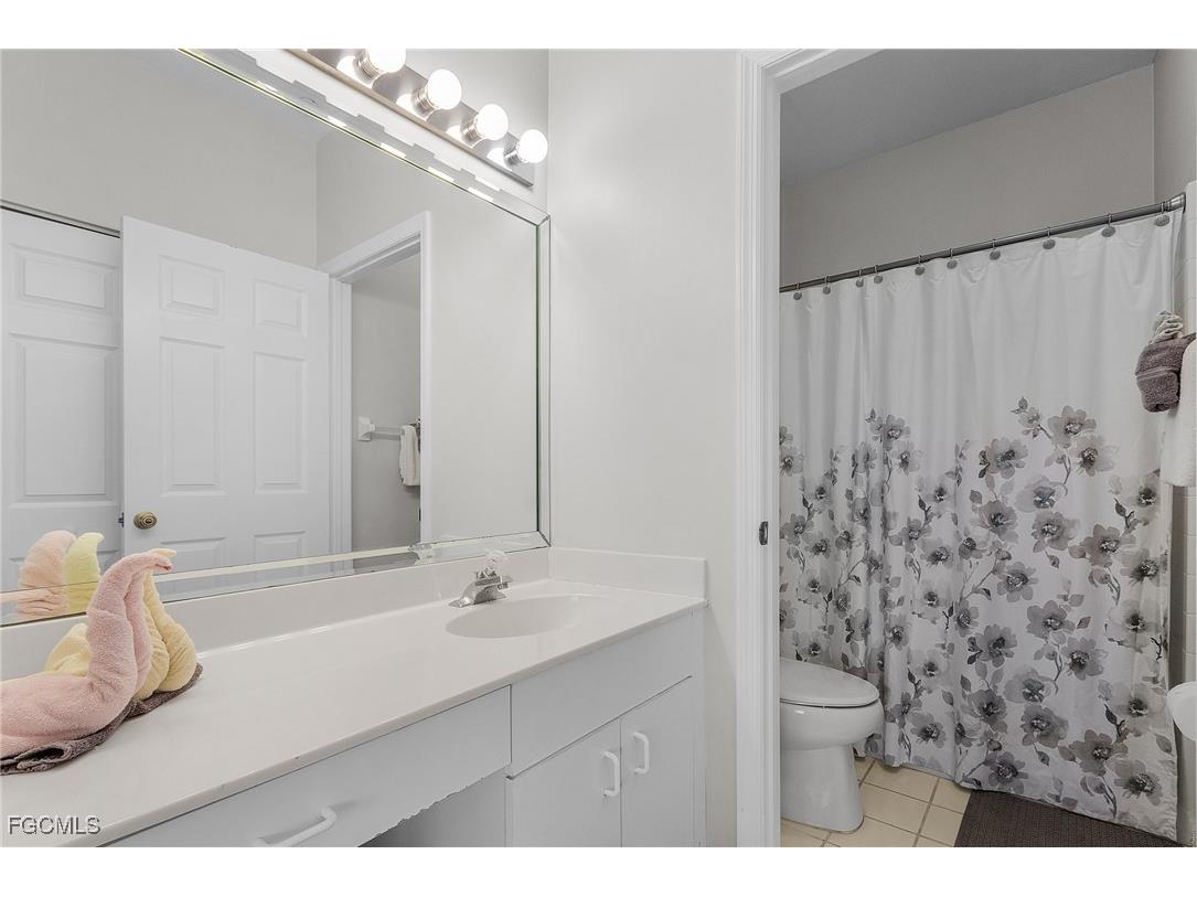 12131 Summergate Circle #203 Fort Myers FL 33913 2025018795 image25