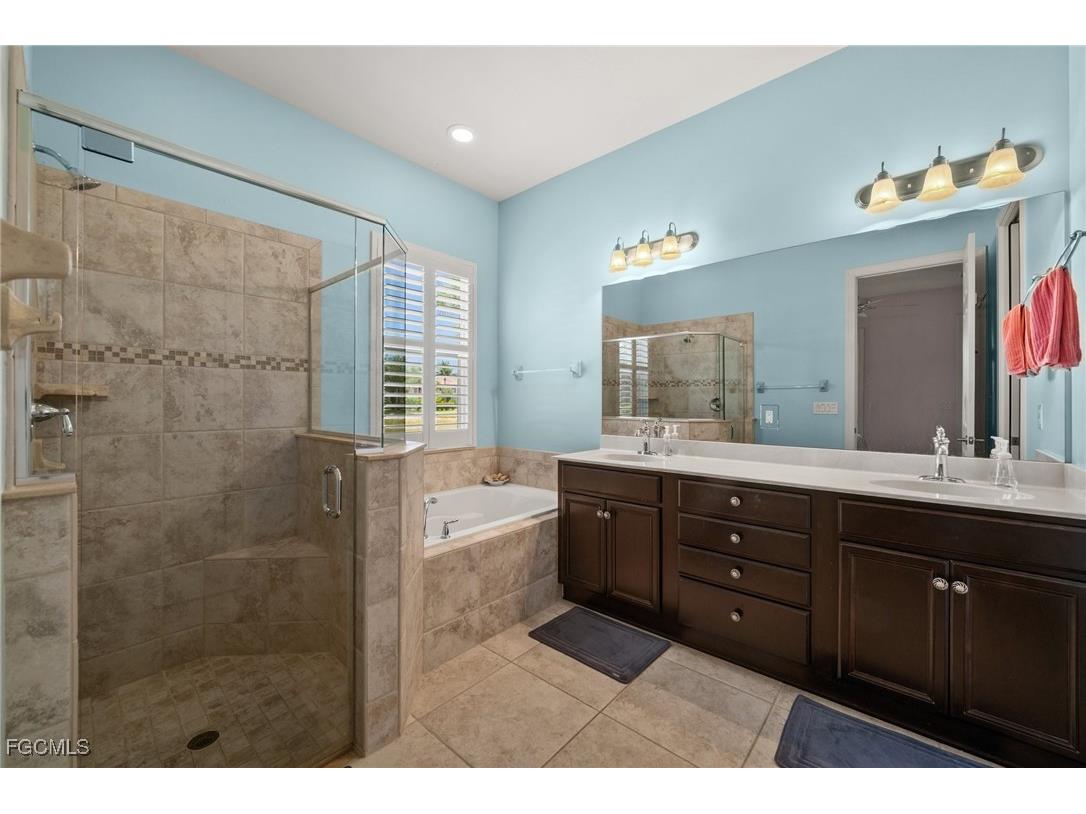 12132 Corcoran Place Fort Myers FL 33913 2025011812 image24