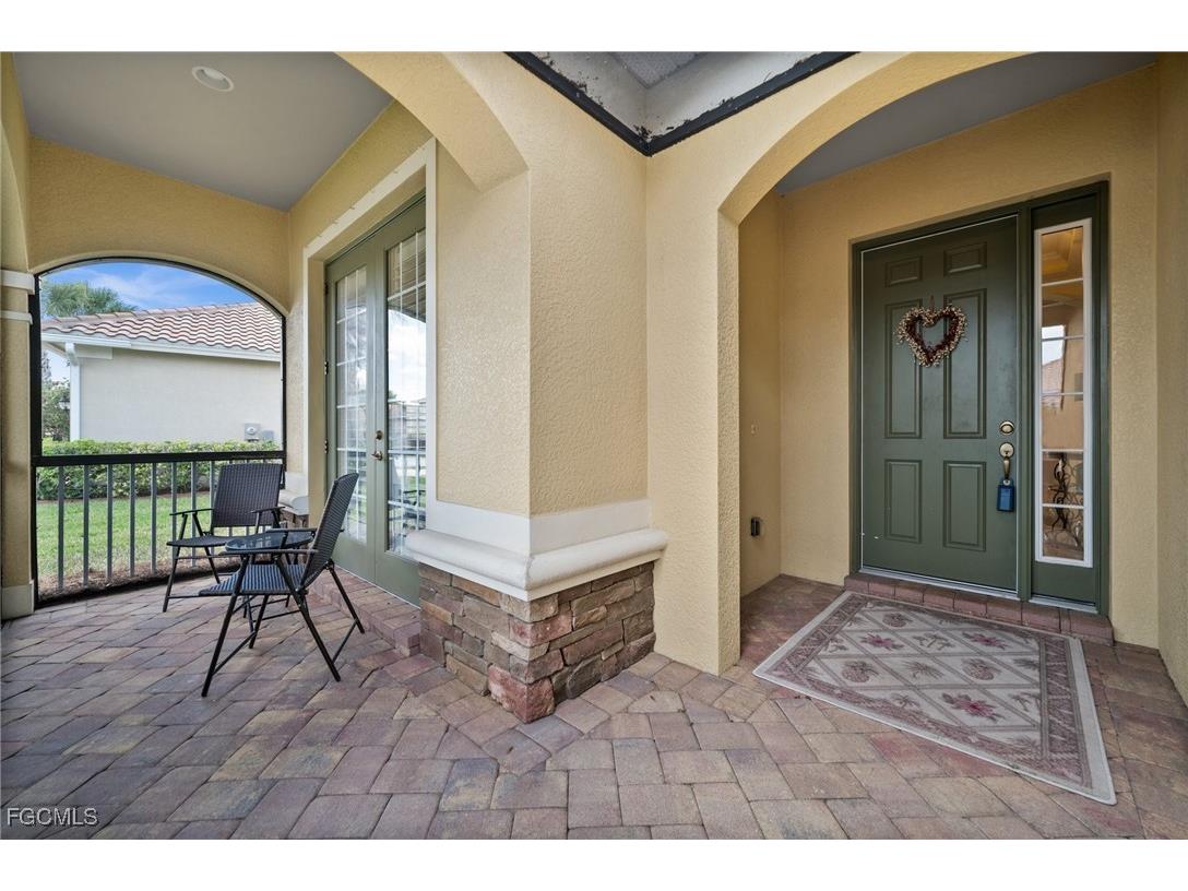12132 Corcoran Place Fort Myers FL 33913 2025011812 image7
