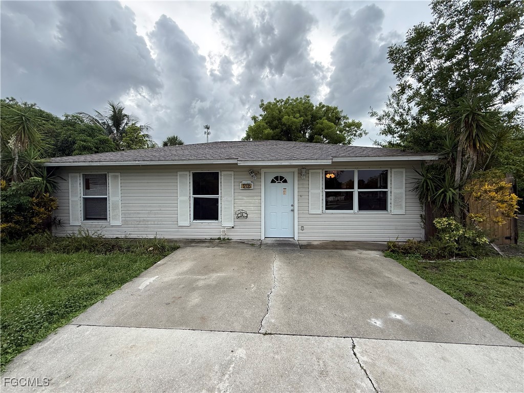 12135 Americus Lane Naples FL 34113 2025000581 image1