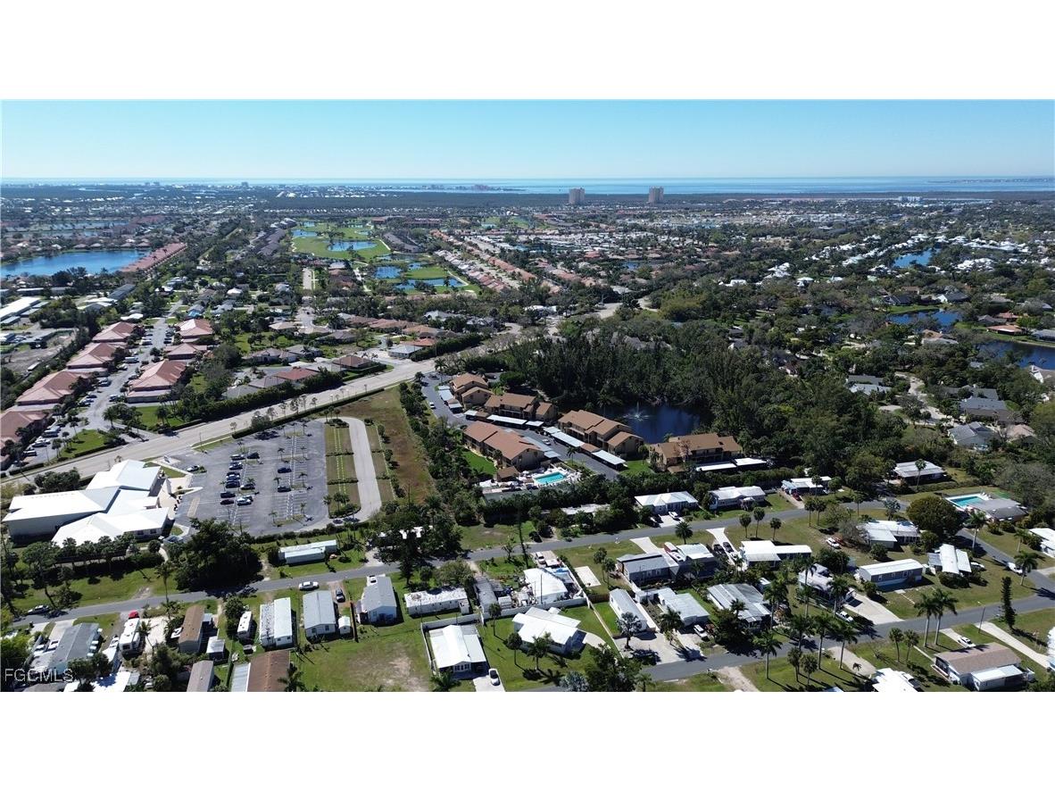 12135 Hibiscus Drive Fort Myers FL 33908 2025025213 image13