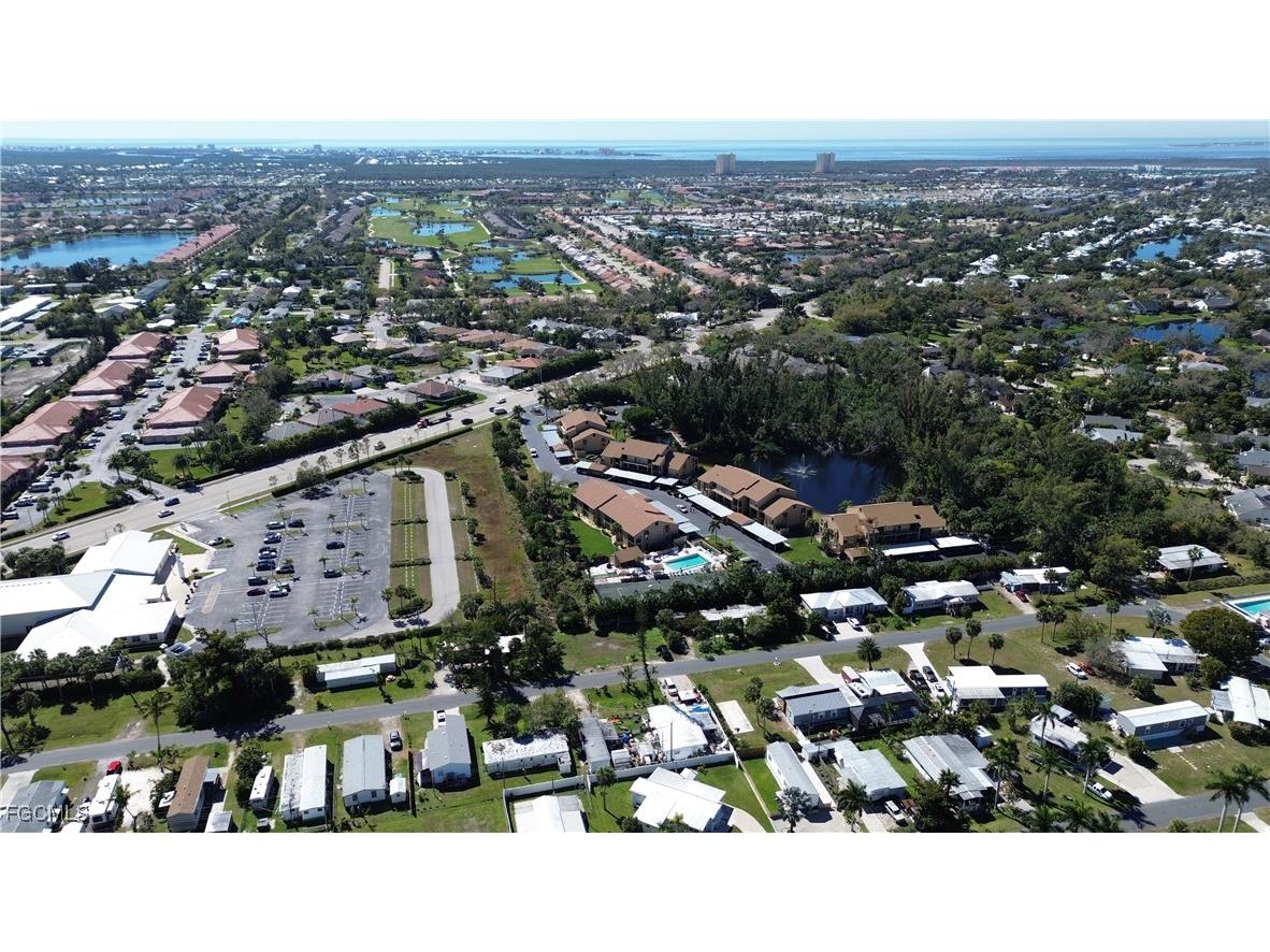 12135 Hibiscus Drive Fort Myers FL 33908 2025025213 image17