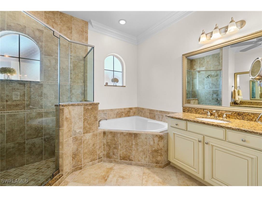 12137 Wicklow Lane Naples FL 34120 226005779 image29