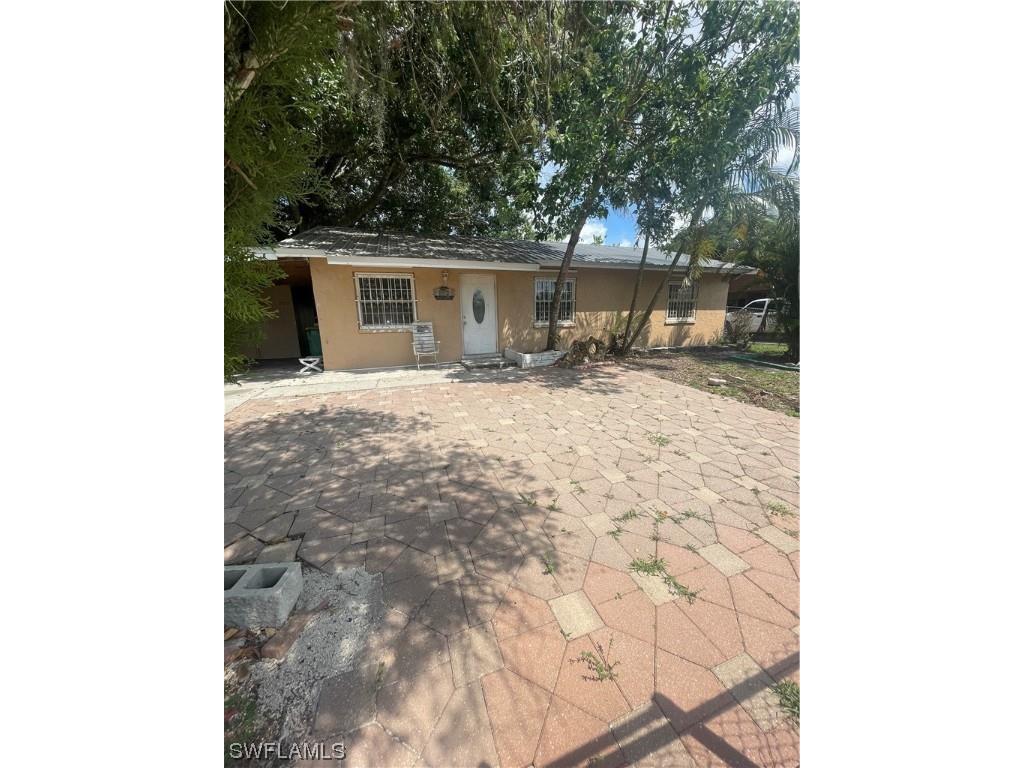 1214 N 18th Terrace Immokalee FL 34142 223027733 image1