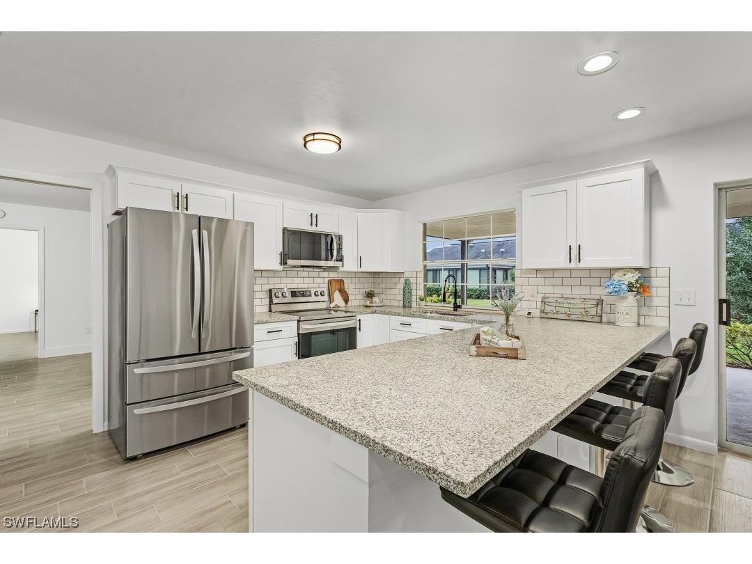 1214 N Brandywine Circle Fort Myers FL 33919 224005591 image1