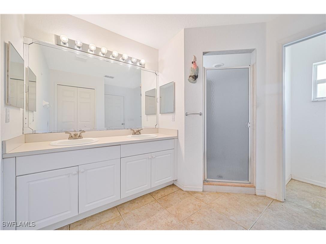 1214 NE 14th Place Cape Coral FL 33909 226000833 image15