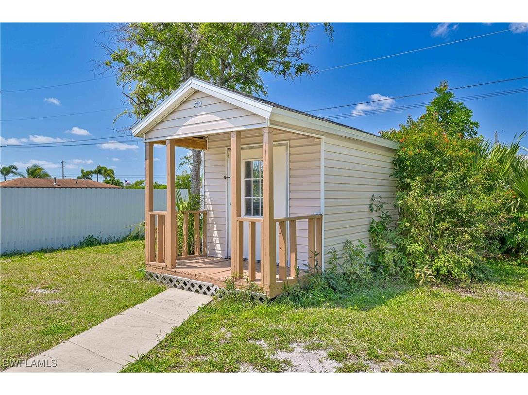 1214 NE 14th Place Cape Coral FL 33909 226000833 image23