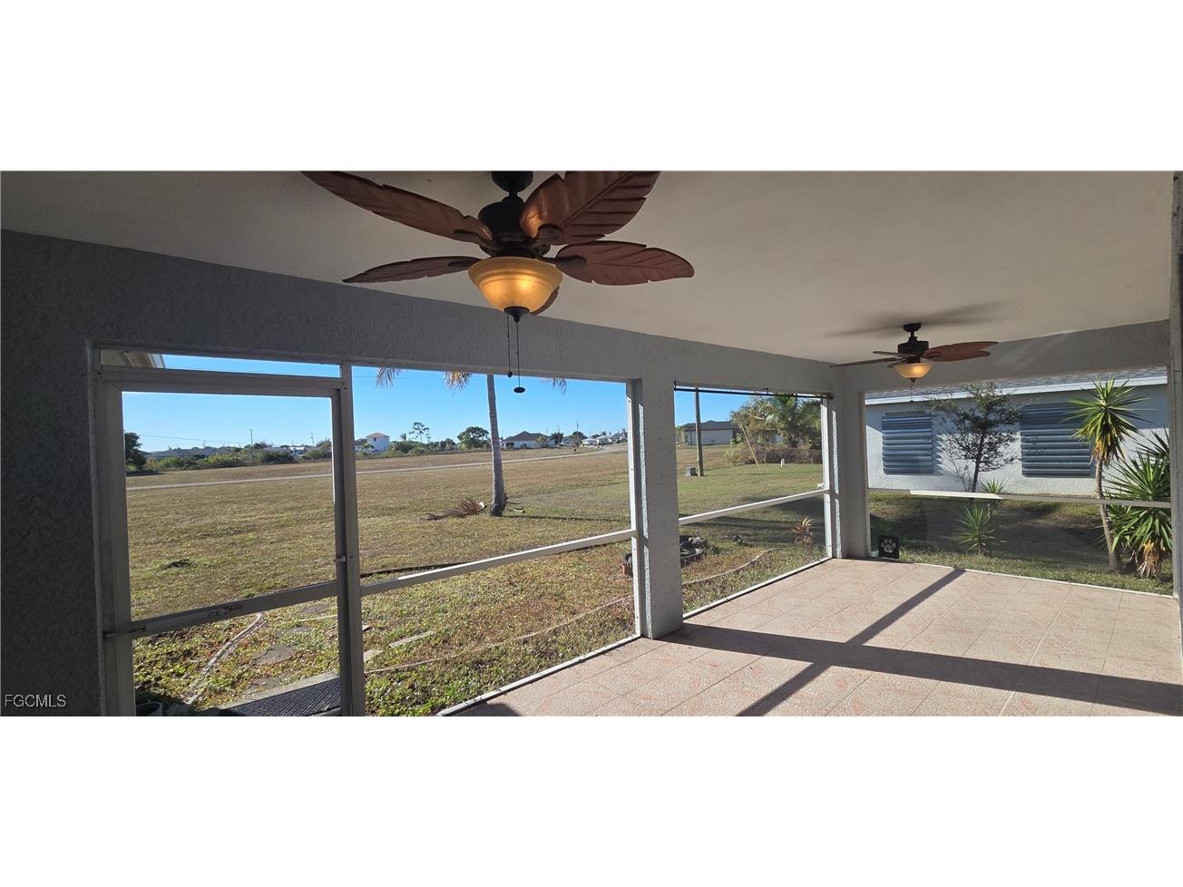 1214 NE 18th Place Cape Coral FL 33909 2025023400 image21
