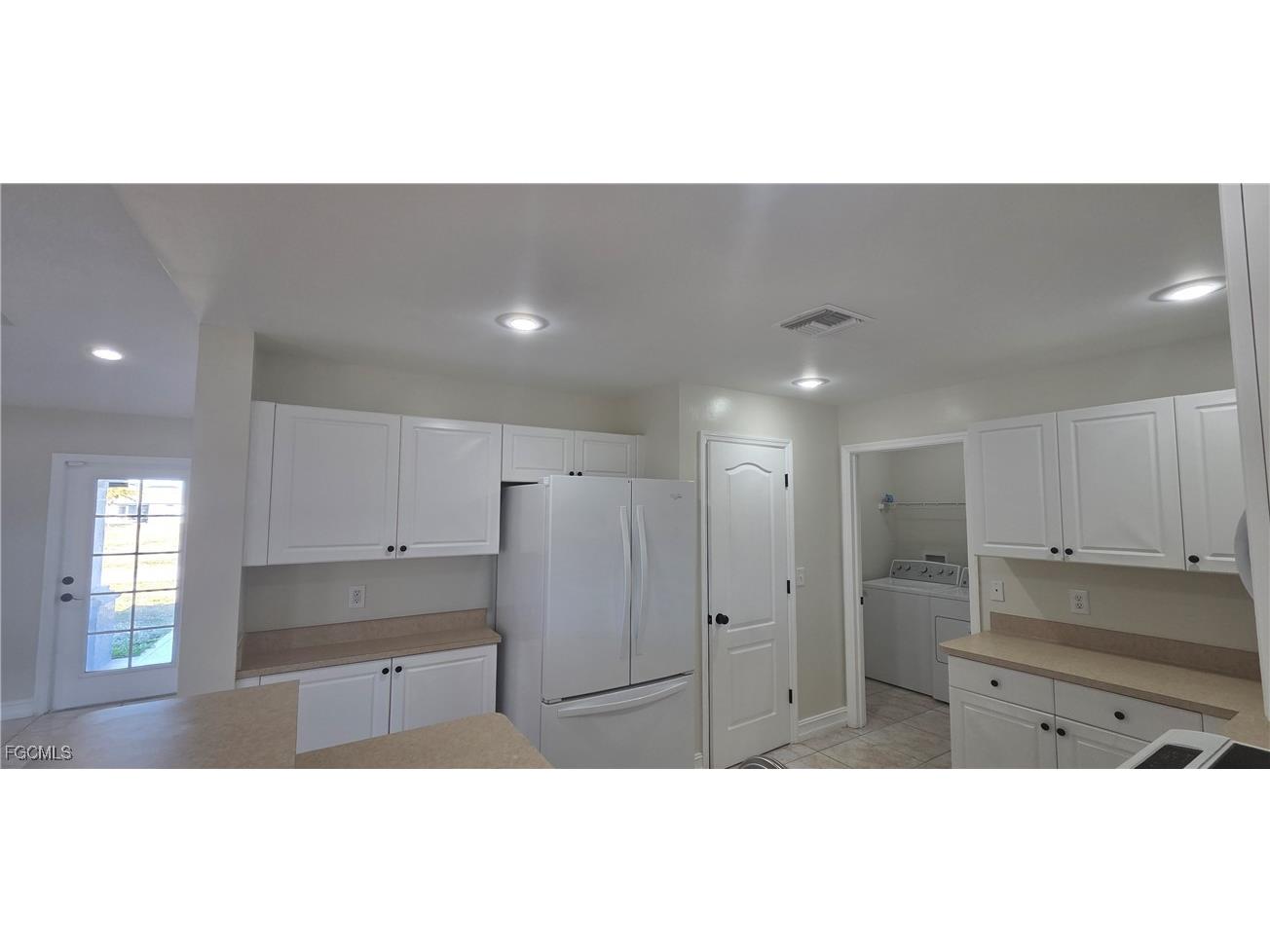 1214 NE 18th Place Cape Coral FL 33909 2025023400 image6