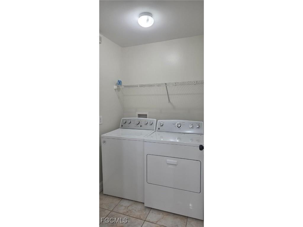 1214 NE 18th Place Cape Coral FL 33909 2025023400 image7