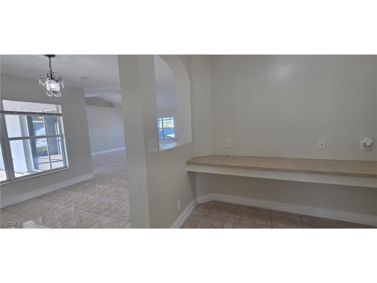 1214 NE 18th Place Cape Coral FL 33909 2025023400 image8