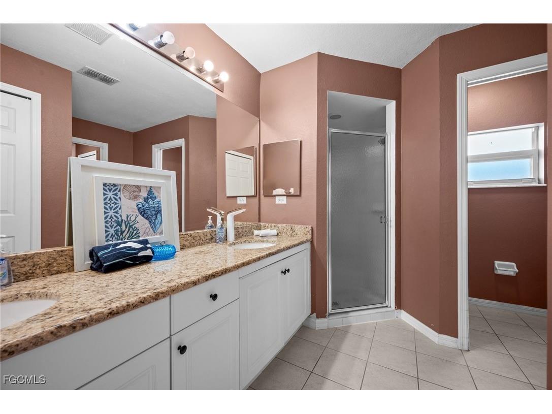1214 SW Santa Barbara Place Cape Coral FL 33991 2026006362 image14