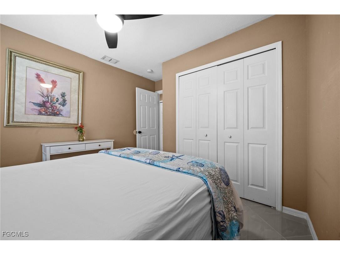 1214 SW Santa Barbara Place Cape Coral FL 33991 2026006362 image16