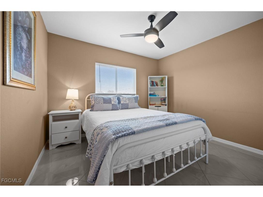 1214 SW Santa Barbara Place Cape Coral FL 33991 2026006362 image17