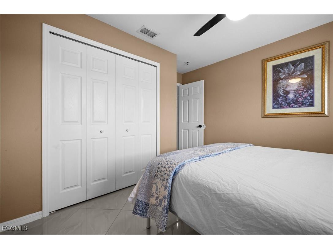 1214 SW Santa Barbara Place Cape Coral FL 33991 2026006362 image18
