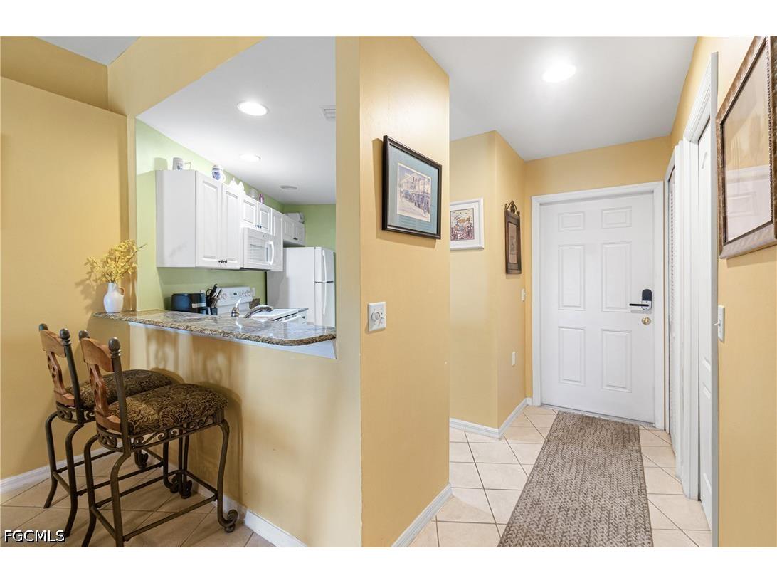 12141 Summergate Circle #102 Fort Myers FL 33913 2026014203 image3