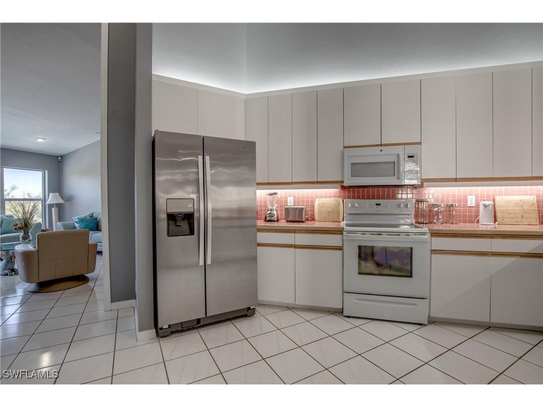 12142 Siesta Drive Fort Myers Beach FL 33931 225085044 image15