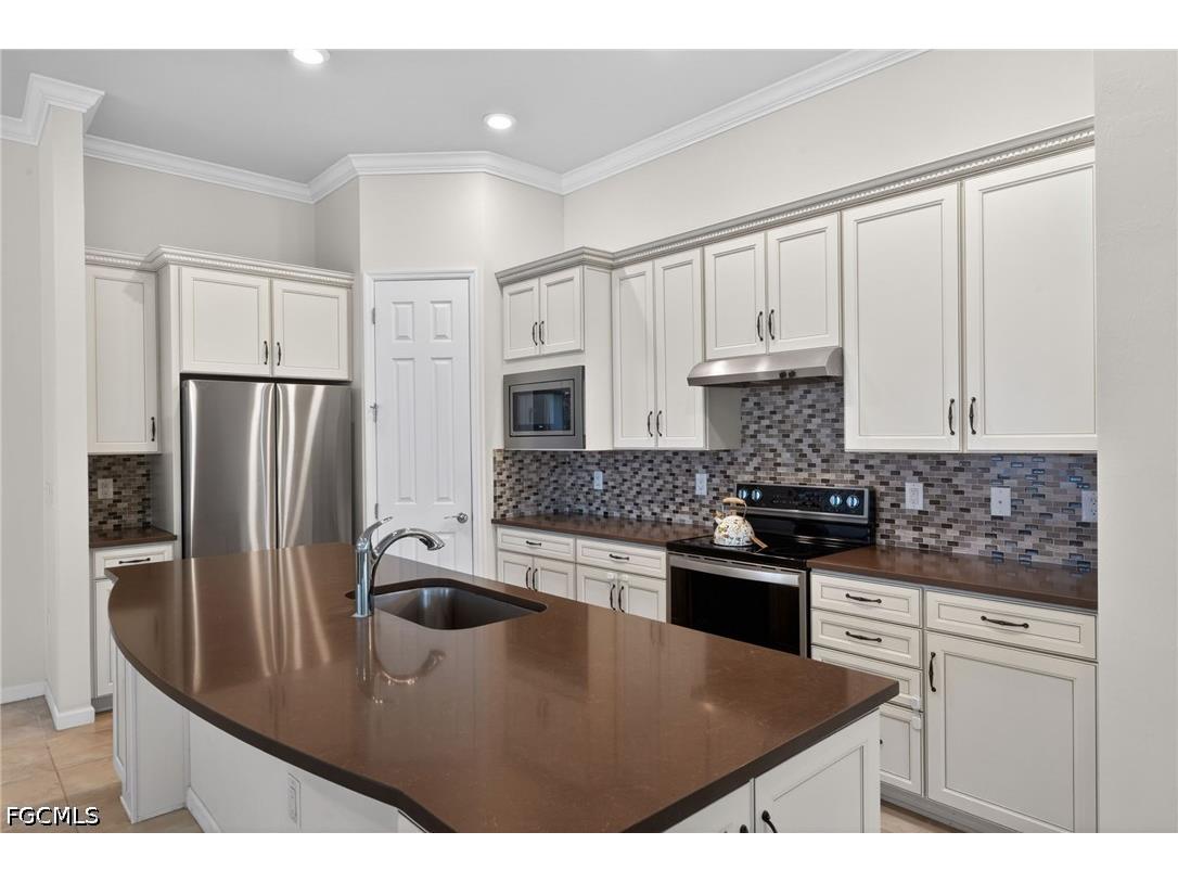 12146 Sussex Street Fort Myers FL 33913 2026022496 image8