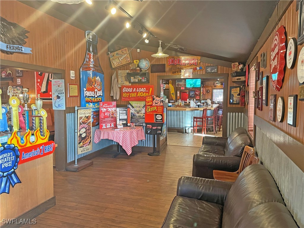 12148 S Cleveland Avenue Fort Myers FL 33907 224051682 image2