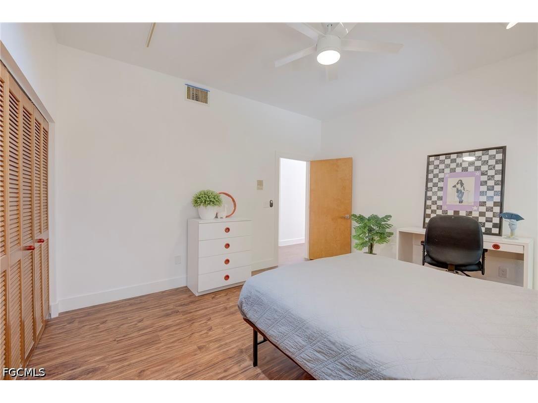 1215 Caloosa Drive Fort Myers FL 33901 2026029609 image21