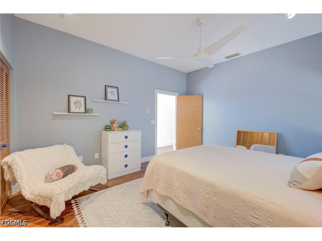1215 Caloosa Drive Fort Myers FL 33901 2026029609 image23