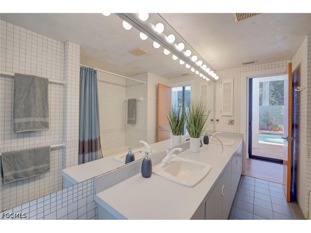 1215 Caloosa Drive Fort Myers FL 33901 2026029609 image27